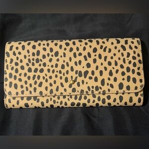 Universal Thread Tan and Black Leopard-Print Wallet